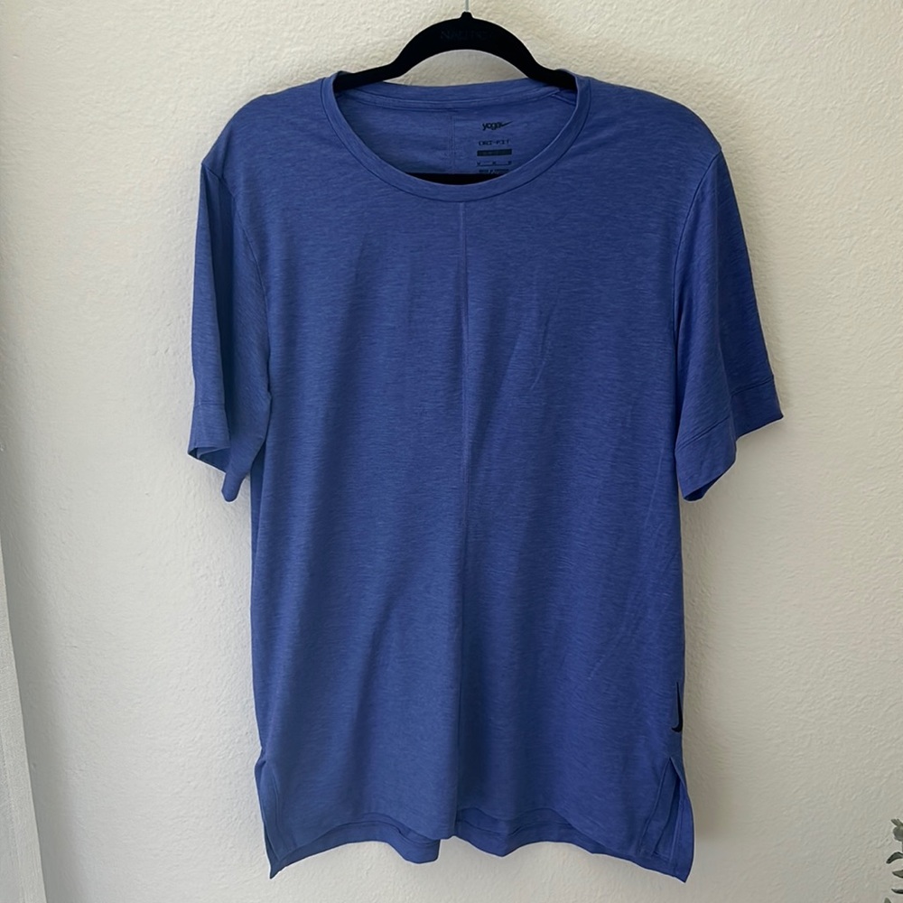 Nike Yoga Dry Fit Shirt